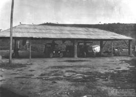 Barracão da construção da ESAV - Garagem