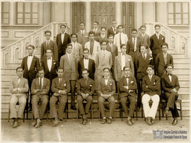 Grupo de alunos da ESAV