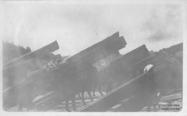 Transporte de tábuas de madeira