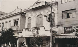 Espaço cultural e igreja evangélica