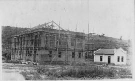 Casa do Diretor em construção