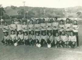 Educação Física : Time de futebol da UFV